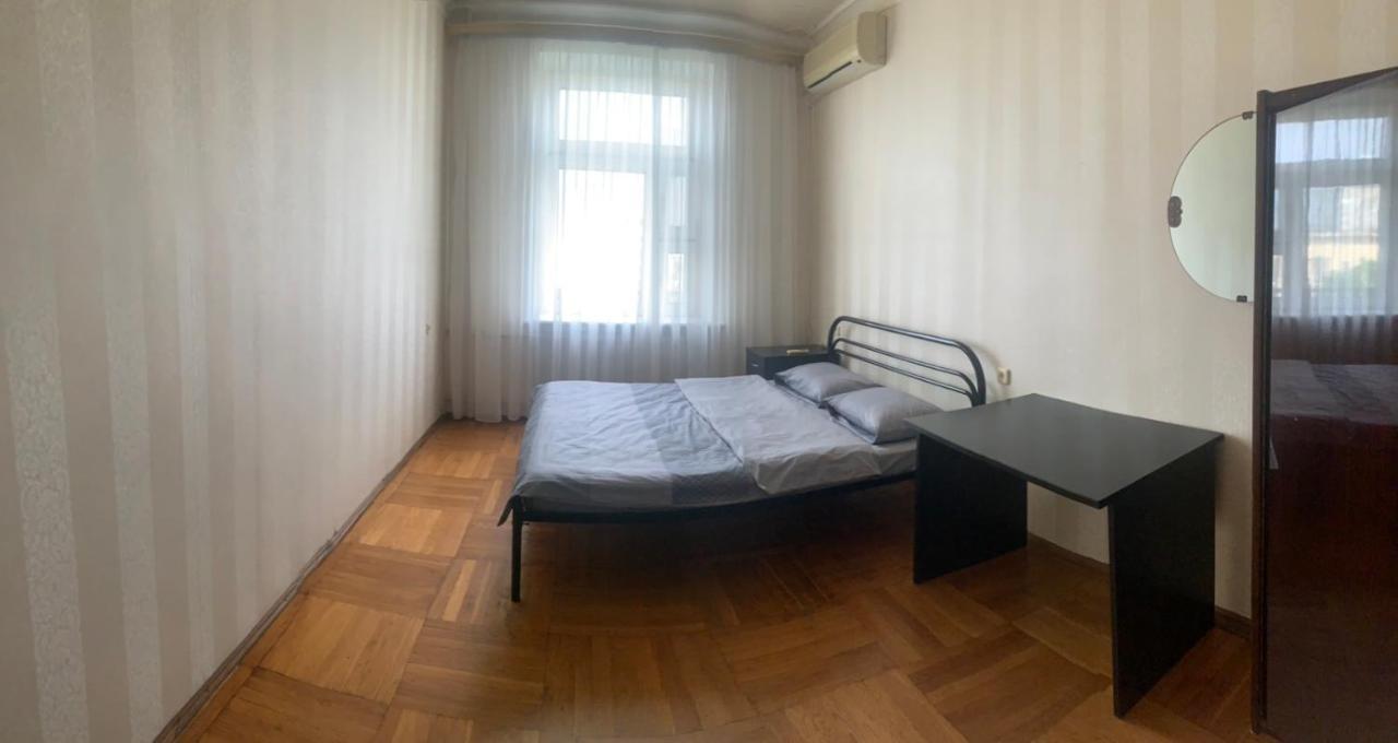 Цум Пассаж Яворницького 55 Apartman Dnyipropetrovszk Kültér fotó